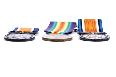 Lot 51 - Three pairs of First World War general service medals