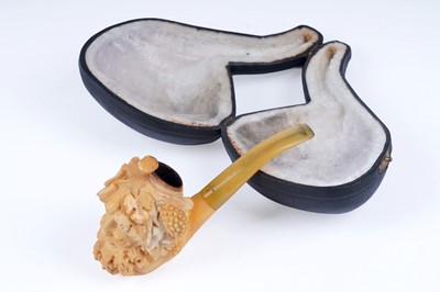 Lot 460 - A Meerschaum pipe