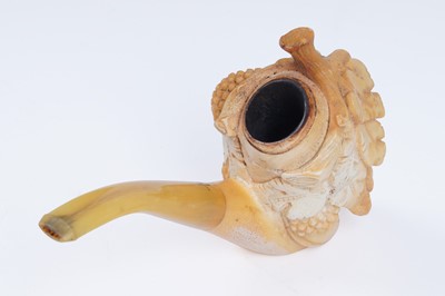 Lot 460 - A Meerschaum pipe