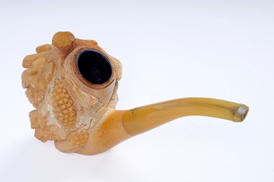 Lot 460 - A Meerschaum pipe