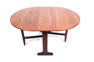 Lot 2 - G Plan: a ‘Fresco’ oval drop leaf dining table; and a hi-fi cabinet