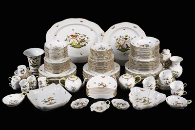 Lot 470 - An extensive Herend 'Rothschild Bird' pattern service