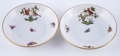 Lot 470 - An extensive Herend 'Rothschild Bird' pattern service