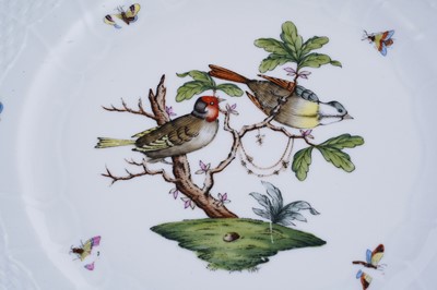 Lot 470 - An extensive Herend 'Rothschild Bird' pattern service