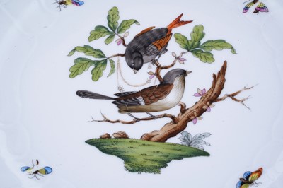 Lot 470 - An extensive Herend 'Rothschild Bird' pattern service