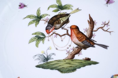 Lot 470 - An extensive Herend 'Rothschild Bird' pattern service