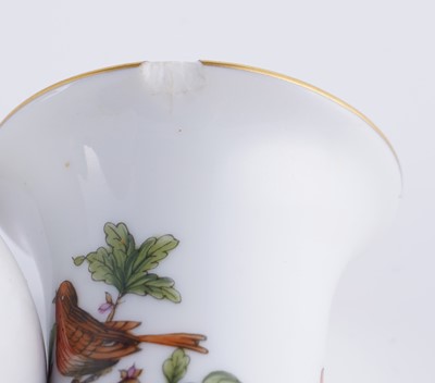 Lot 470 - An extensive Herend 'Rothschild Bird' pattern service