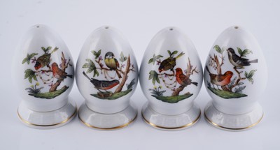 Lot 470 - An extensive Herend 'Rothschild Bird' pattern service