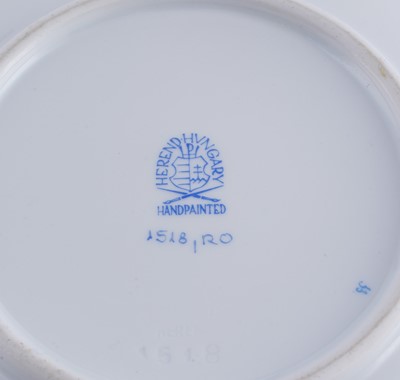 Lot 470 - An extensive Herend 'Rothschild Bird' pattern service