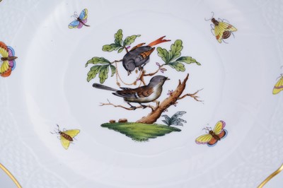 Lot 470 - An extensive Herend 'Rothschild Bird' pattern service