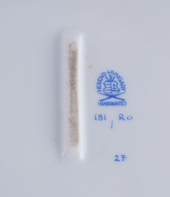 Lot 470 - An extensive Herend 'Rothschild Bird' pattern service