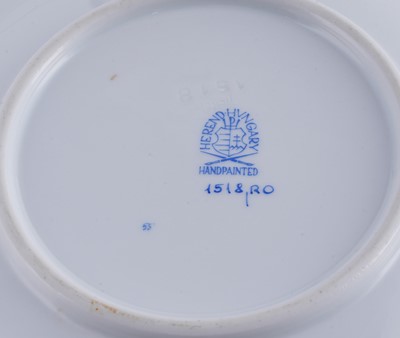 Lot 470 - An extensive Herend 'Rothschild Bird' pattern service