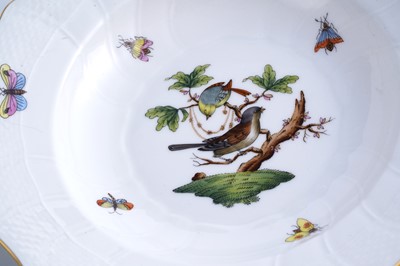 Lot 470 - An extensive Herend 'Rothschild Bird' pattern service