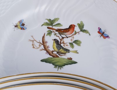 Lot 470 - An extensive Herend 'Rothschild Bird' pattern service