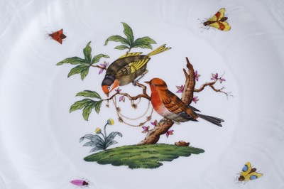 Lot 470 - An extensive Herend 'Rothschild Bird' pattern service