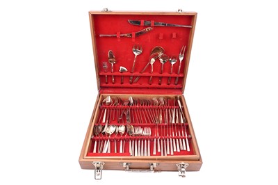 Lot 28 - A mid-20th Century twelve-setting canteen of cutlery