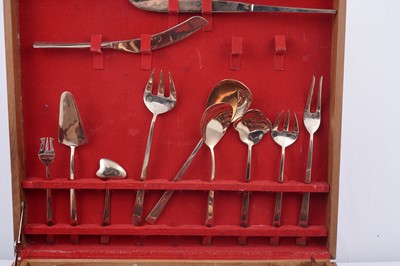 Lot 28 - A mid-20th Century twelve-setting canteen of cutlery