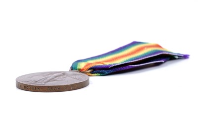 Lot 36 - A pair of First World War general service medals