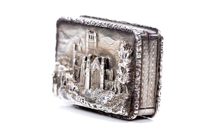 Lot 87 - A Victorian silver castletop vinaigrette by Nathaniel Mills, Birmingham 1844