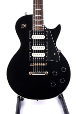 Lot 85 - An Epiphone Les Paul Custom