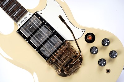 Lot 86 - An Epiphone Les Paul SG Custom
