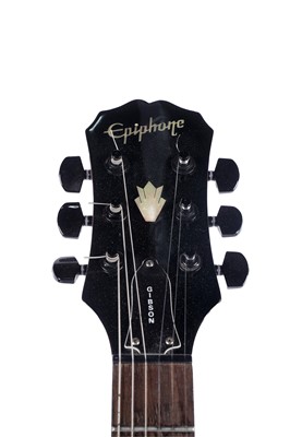 Lot 87 - An Epiphone SG
