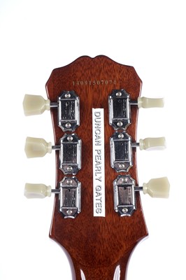 Lot 92 - Epiphone Les Paul Standard Pro