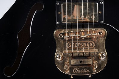 Lot 96 - An Epiphone Dot