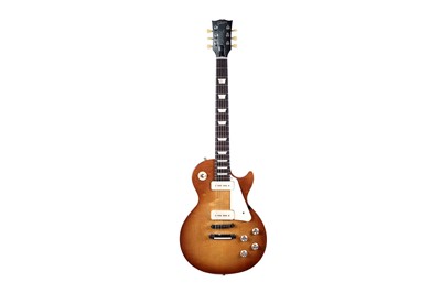 Lot 117 - A Gibson Les Paul Studio 60's tribute