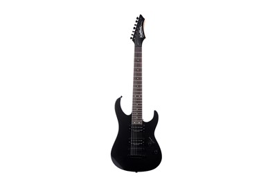 Lot 141 - A Washburn WG-587