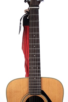 Lot 63 - A Yamaha FG 420-12