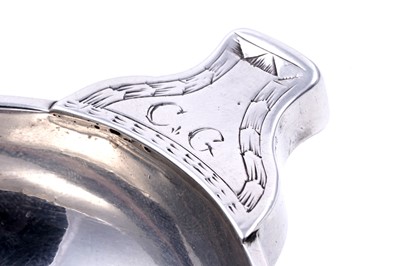Lot 371 - A rare Scottish provincial silver quaich