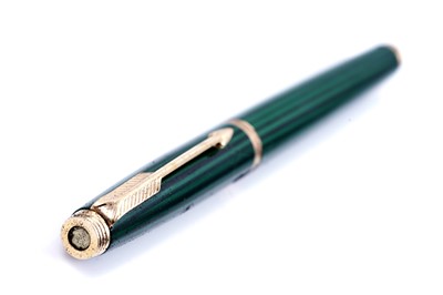 Lot 477 - A Parker fountain pen and ballpoint pen set