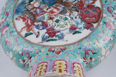 Lot 306 - A pair of Cantonese 'famille rose' moon flasks