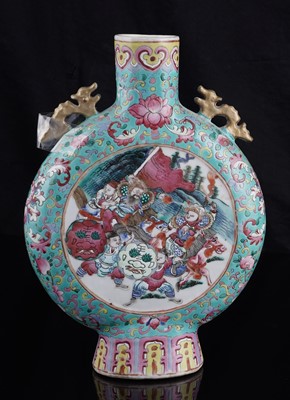Lot 306 - A pair of Cantonese 'famille rose' moon flasks