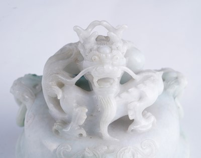 Lot 346 - A jade koro and cover