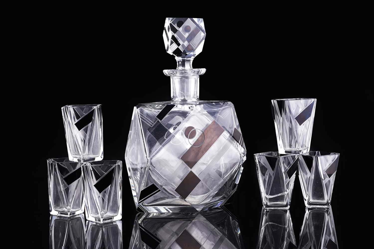 Lot 50 - An Art Deco decanter, glasses and tray