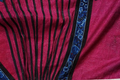 Lot 361 - A Chinese embroidered silk skirt