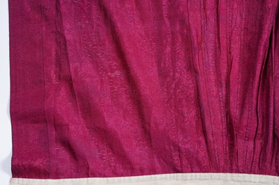 Lot 361 - A Chinese embroidered silk skirt