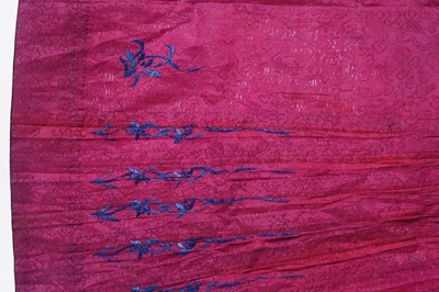 Lot 361 - A Chinese embroidered silk skirt