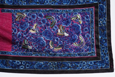 Lot 361 - A Chinese embroidered silk skirt