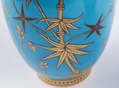 Lot 411 - A pair of Minton 'Japonaise' vases