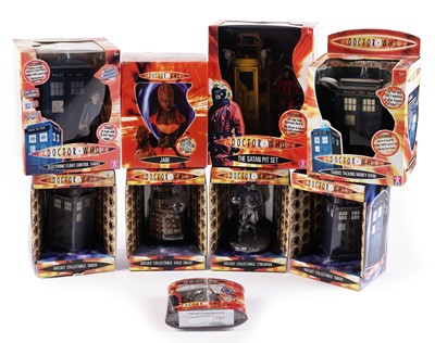 Lot 234 - A collection of Airfix, Underground Toys, and Character Options Doctor Who models
