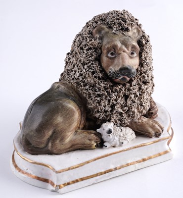 Lot 420 - A Lloyd figure of a Lion and a Lamb
