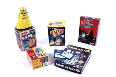 Lot 228 - A collection of Dalek figures