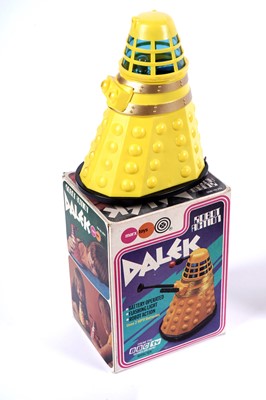 Lot 228 - A collection of Dalek figures