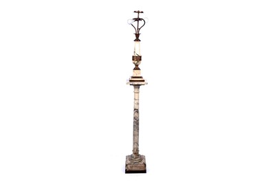 Lot 496 - An early 20th Century marble and ormolu mounted lamp