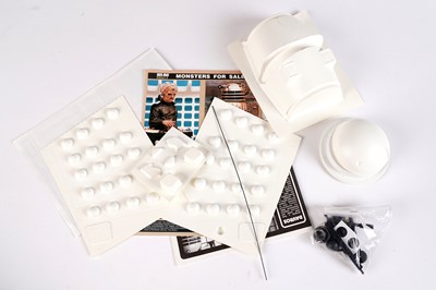 Lot 202 - A collection of four Sevans Doctor Who Model Assembly Kits