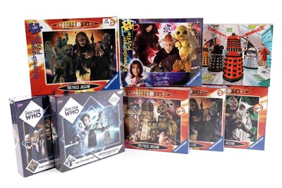 Lot 211 - A large collection of Doctor Who jigsaw puzzles