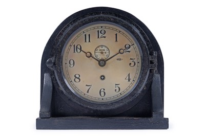 Lot 503 - A ships bulkhead clock
